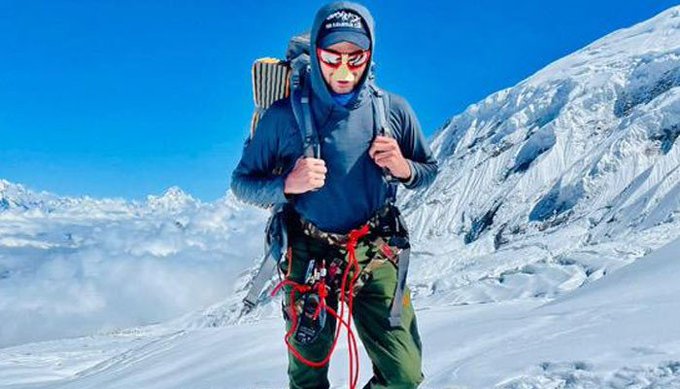 Young Pakistan mountaineer Shehroze Kashif rewrites record books-Social Pakora